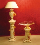 Настольная лампа и столик  (керамика) 